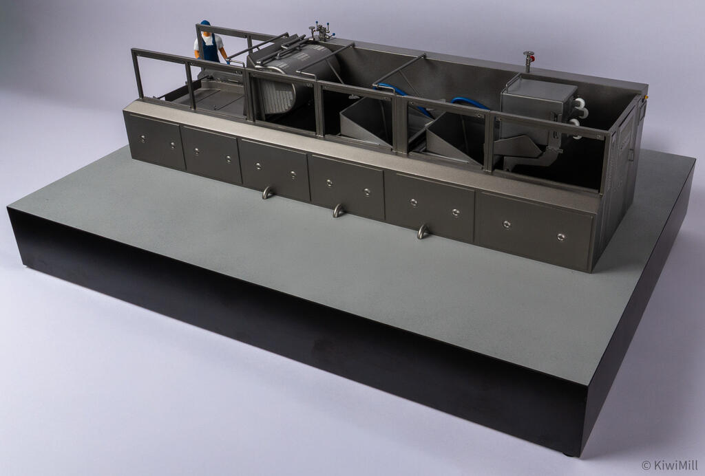 Cooking line model from above at an angle, full deep display base with gray top and black sides in frame